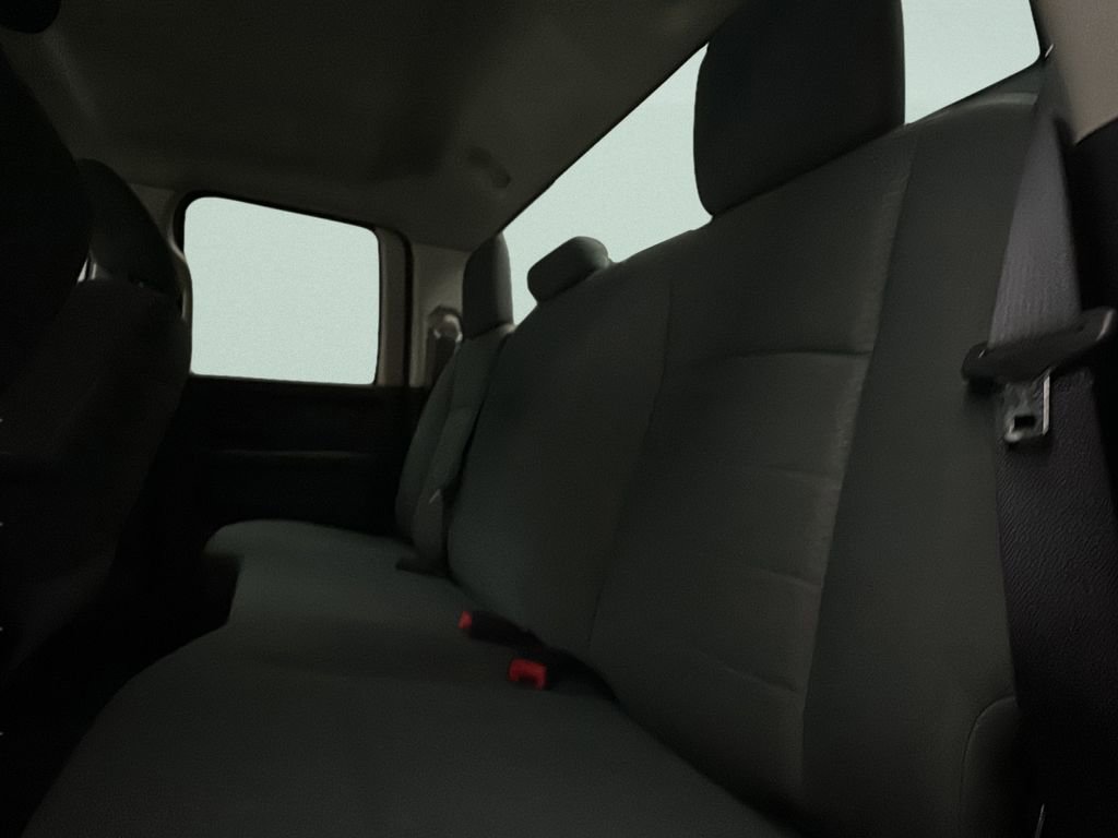 Used 2015 RAM 1500 Express AWD/4WD image 12