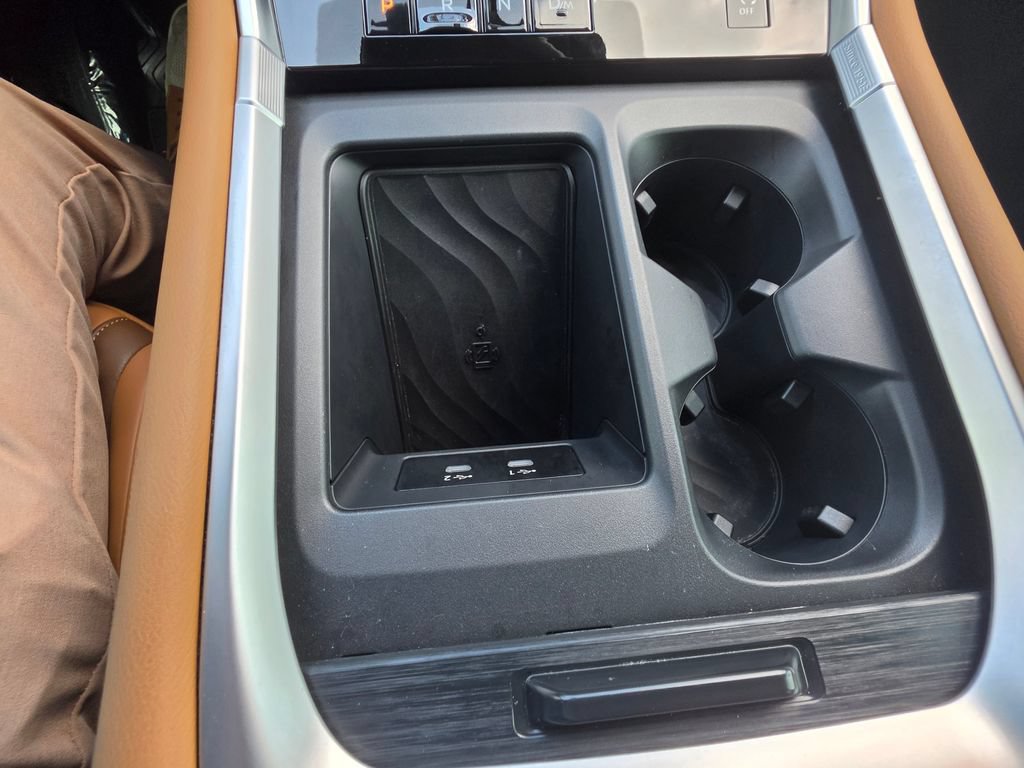 Certified 2025 Nissan Armada SL AWD/4WD image 28