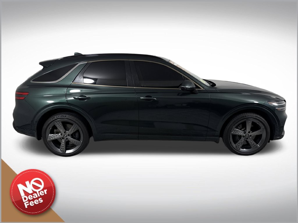 Used 2023 Genesis GV70 3.5T Sport w/ Sport Prestige Package AWD/4WD image 2