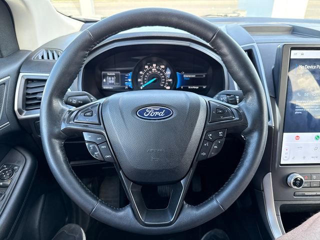 Used 2022 Ford Edge SEL image 14