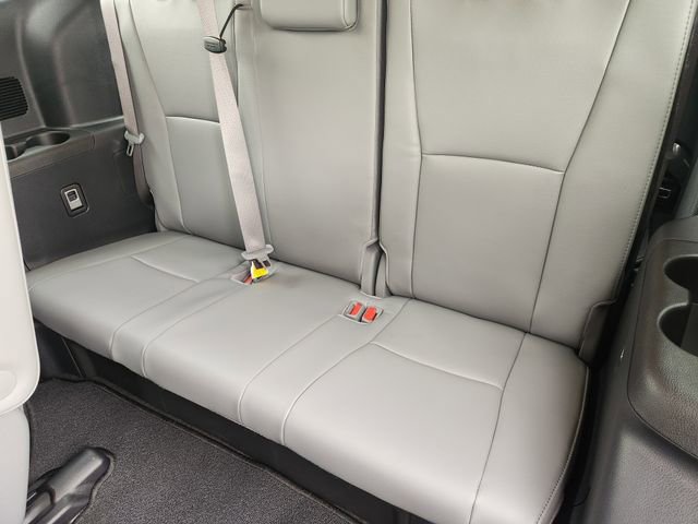 Used 2026 Toyota Highlander Limited image 22