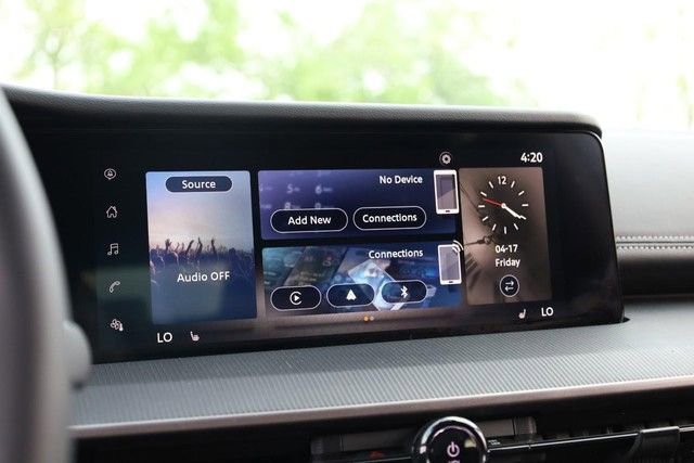 Certified 2025 Nissan Murano SV AWD/4WD image 20
