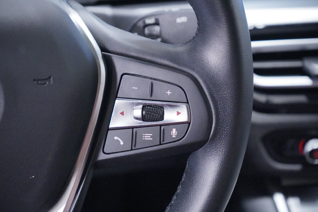 Used 2024 BMW i4 eDrive35 w/ Convenience Package RWD image 13