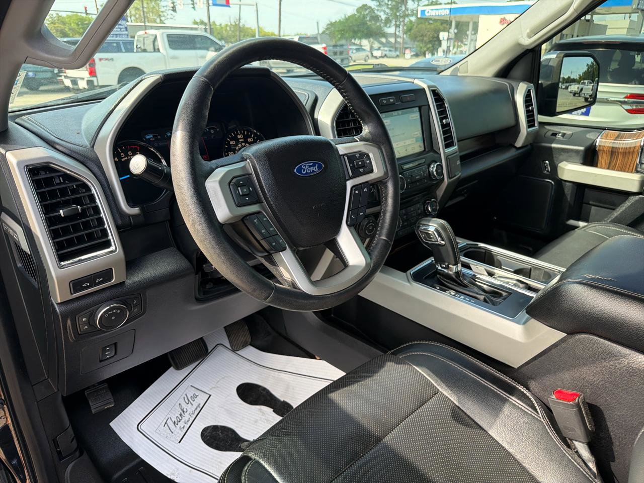 Used 2017 Ford F150 Lariat image 16