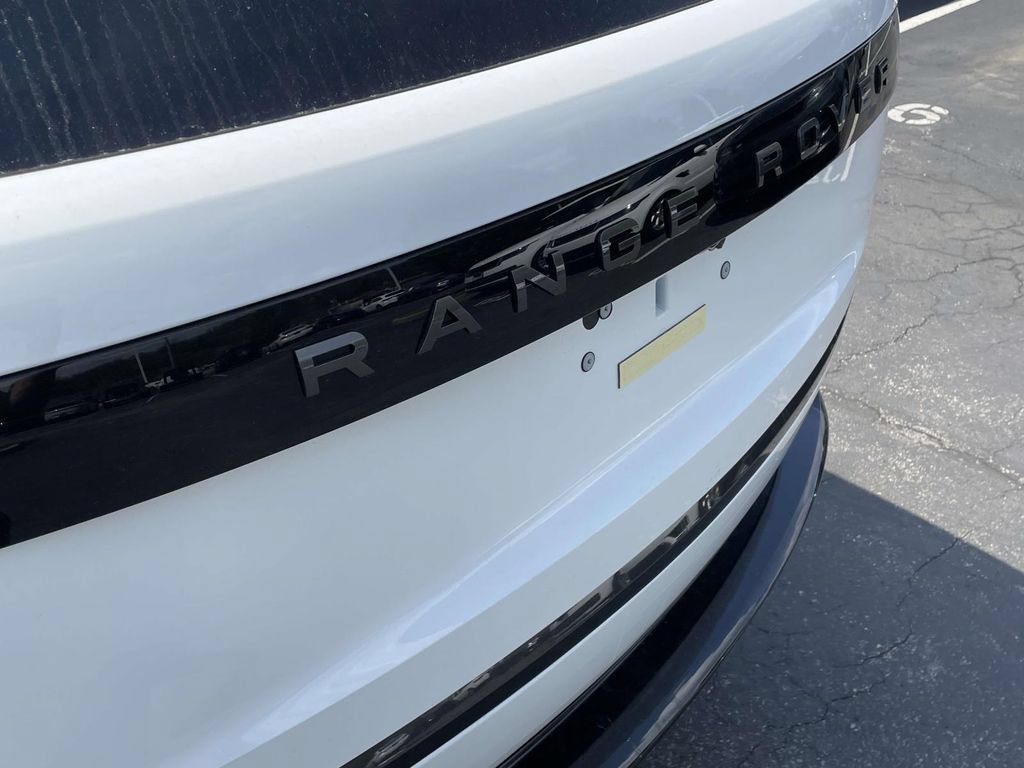 New 2026 Land Rover Range Rover SE AWD/4WD image 8