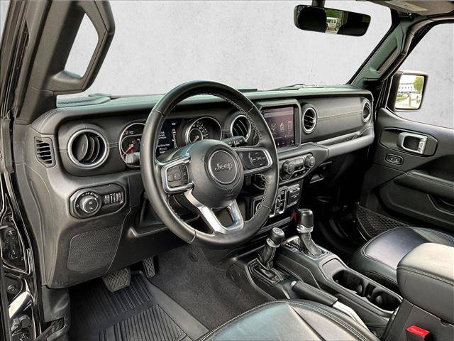Used 2021 Jeep Gladiator Overland w/ Popular Equipment Package AWD/4WD image 13