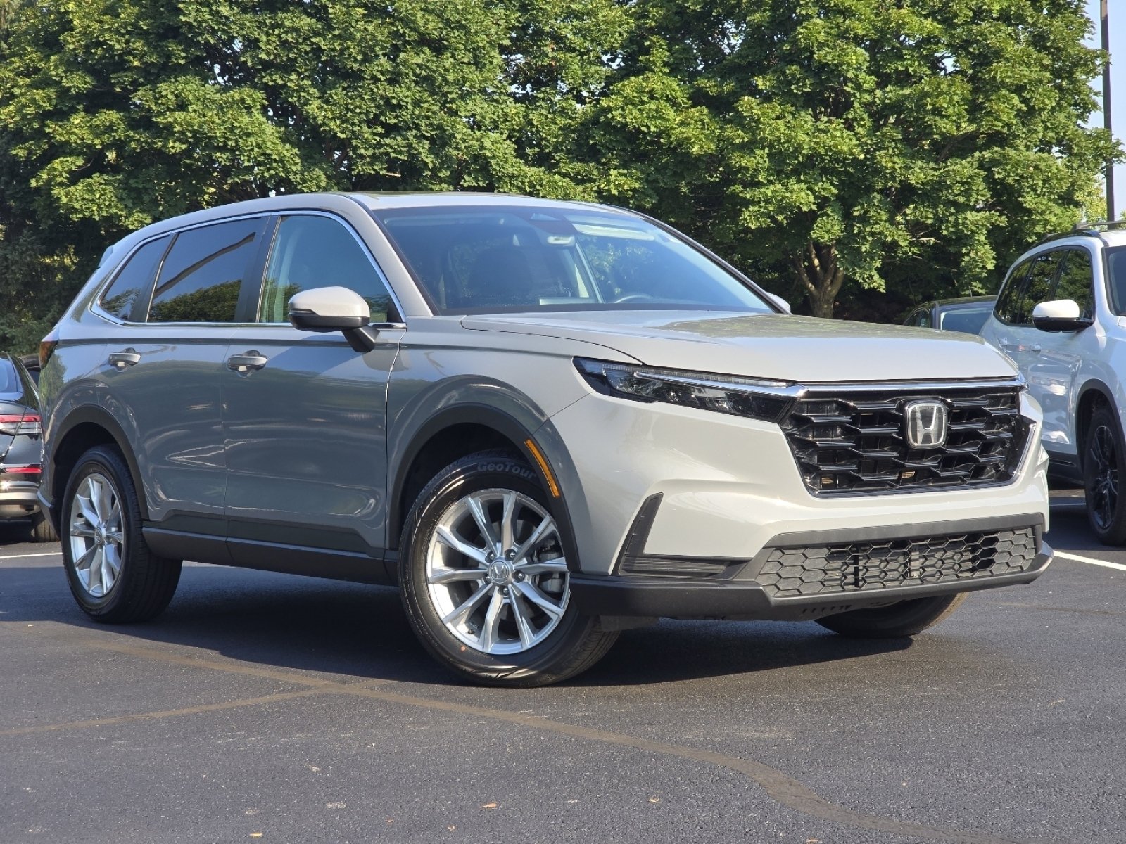 Certified 2024 Honda CR-V EX image 2