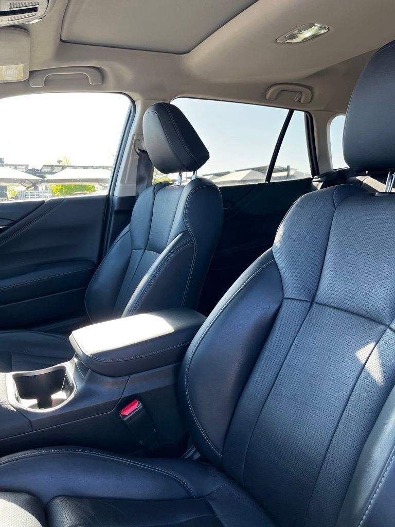 Used 2022 Subaru Outback Limited image 10