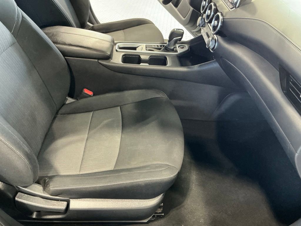 Used 2022 Nissan Sentra SV w/ Trunk Package FWD image 12