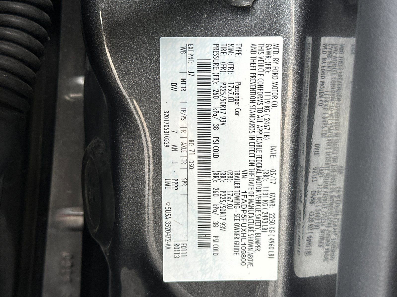 Used 2017 Ford C-MAX Energi Titanium w/ Equipment Group 501A image 39