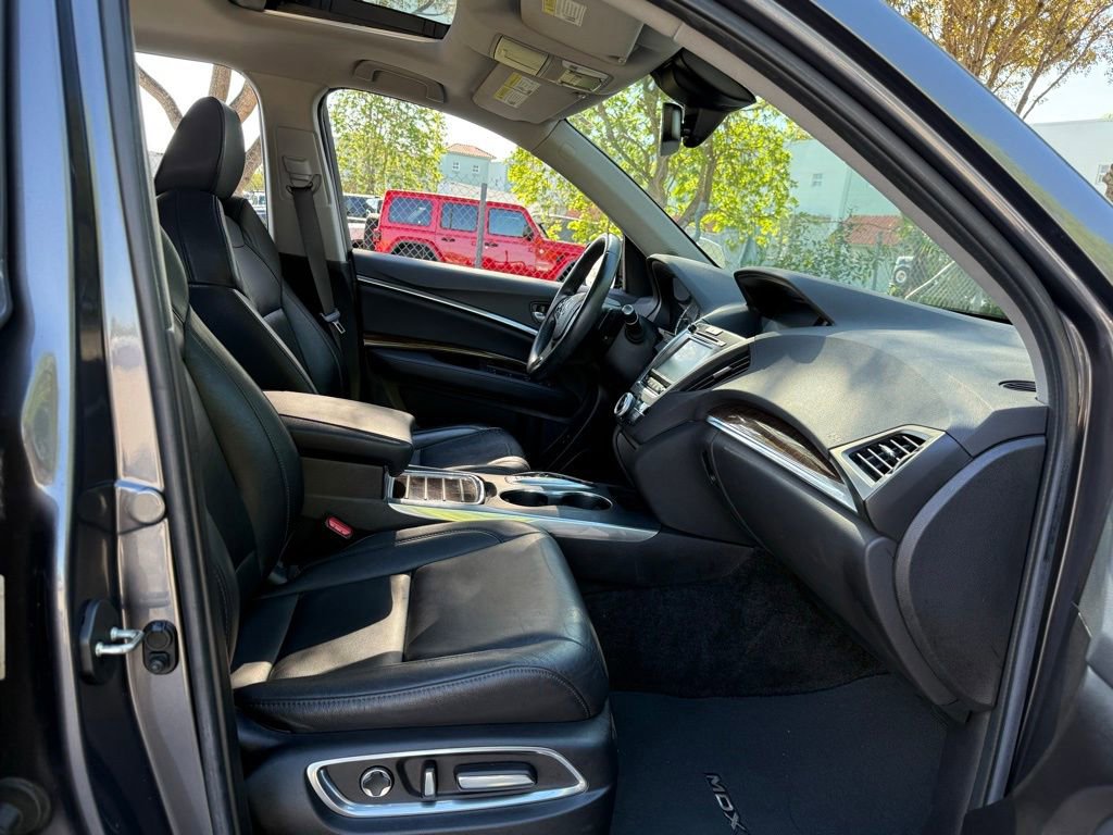 Used 2019 Acura MDX FWD image 35