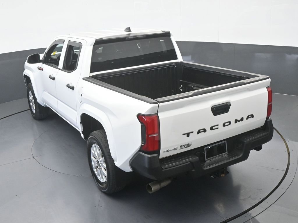 Used 2024 Toyota Tacoma SR AWD/4WD image 51