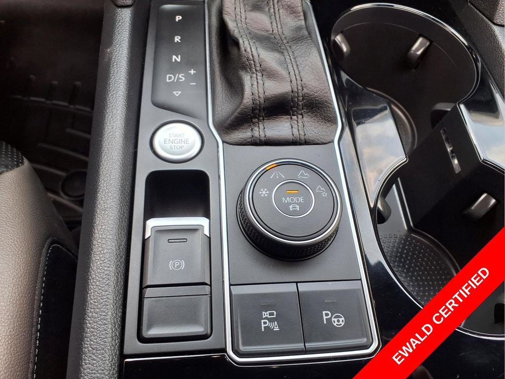 Used 2020 Volkswagen Atlas Cross Sport SEL Premium AWD/4WD image 23