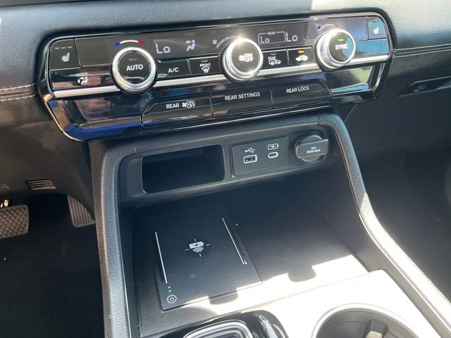 Certified 2025 Honda Pilot Touring image 27