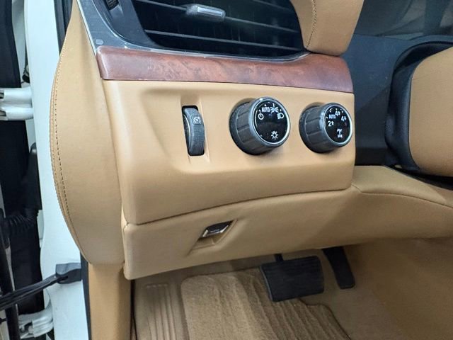 Used 2015 Cadillac Escalade Platinum image 19