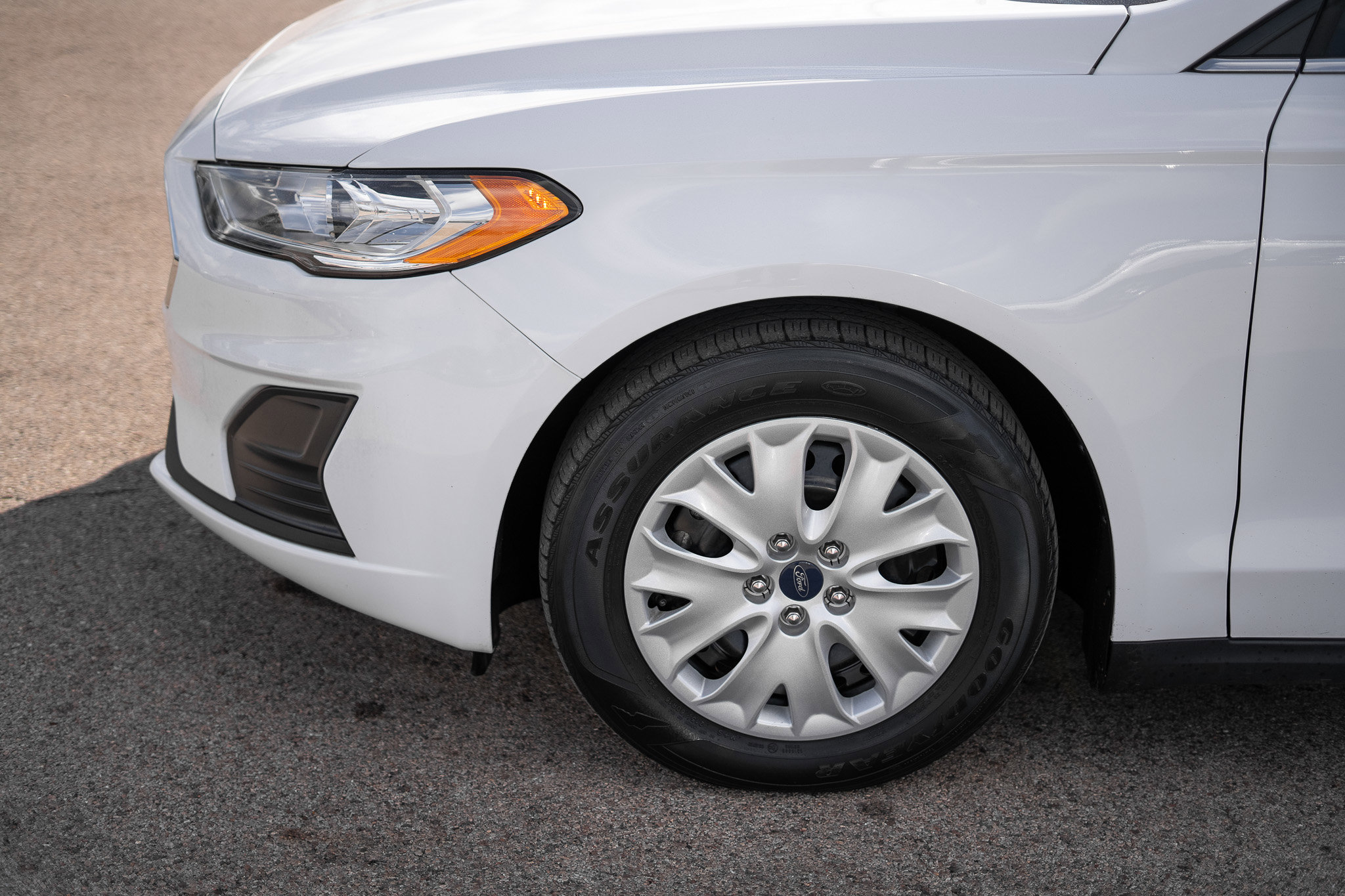 Used 2020 Ford Fusion S image 9