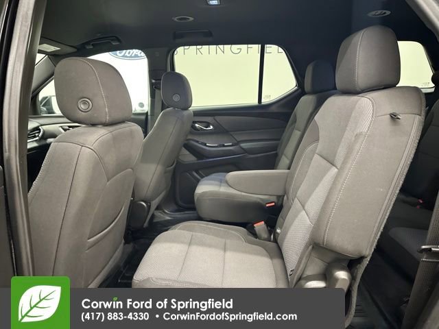 Used 2023 Chevrolet Traverse LT image 18