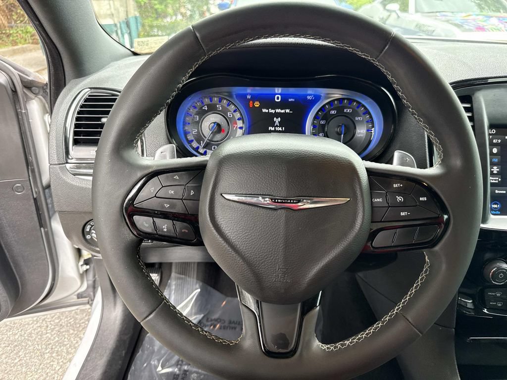 Used 2023 Chrysler 300 S RWD image 39
