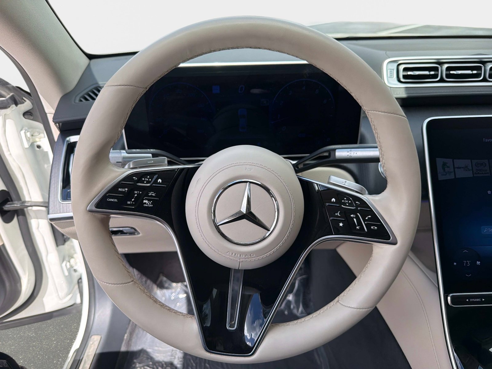 Used 2022 Mercedes-Benz S 580 4MATIC Sedan image 44