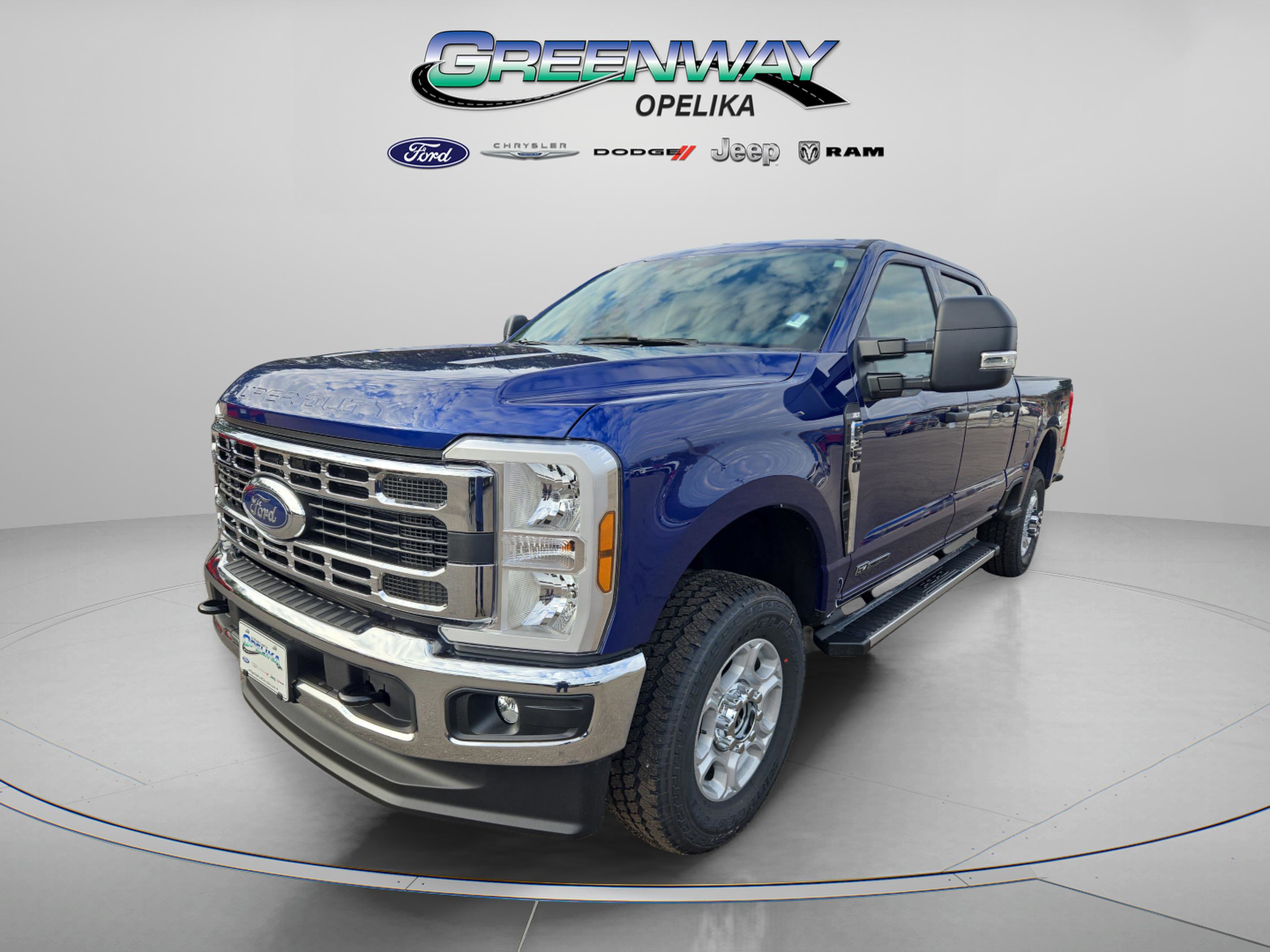 New 2026 Ford F350 XLT image 4