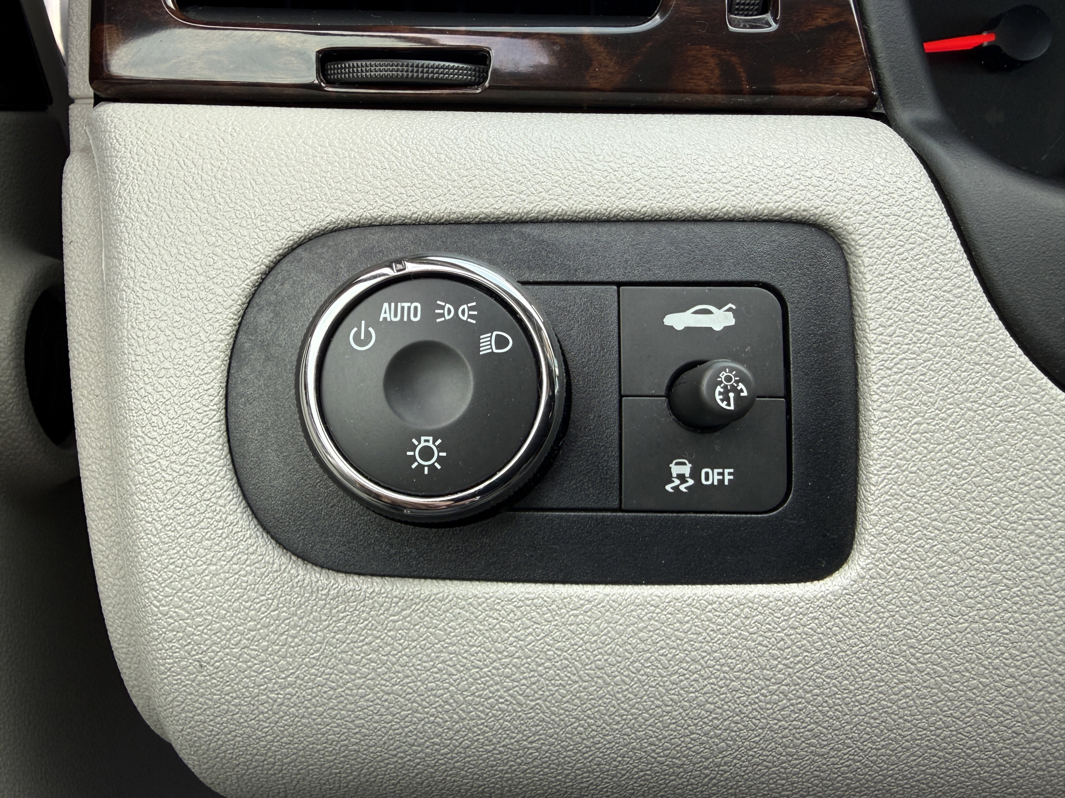 Used 2012 Chevrolet Impala LS image 29