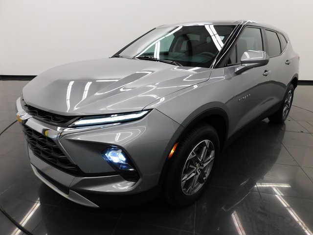 Used 2023 Chevrolet Blazer LT image 11