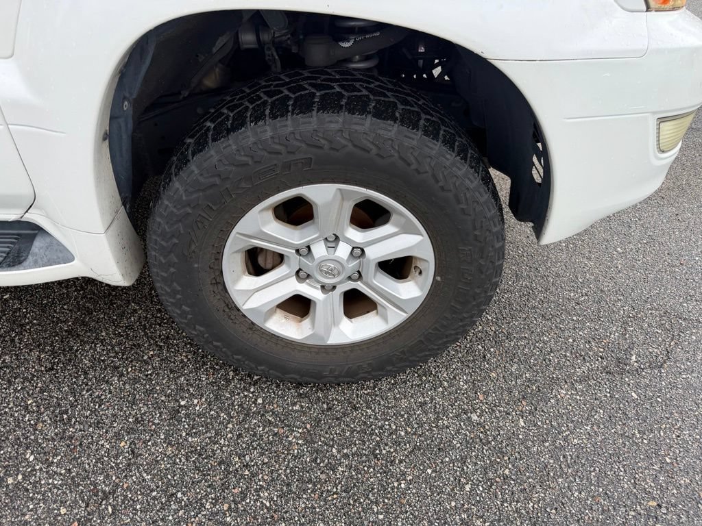 Used 2005 Lexus GX 470 AWD/4WD image 4