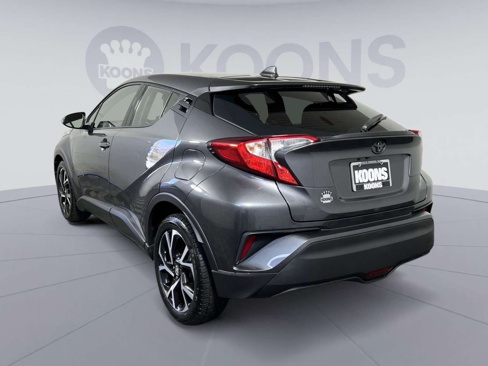 Used 2019 Toyota C-HR Limited image 4