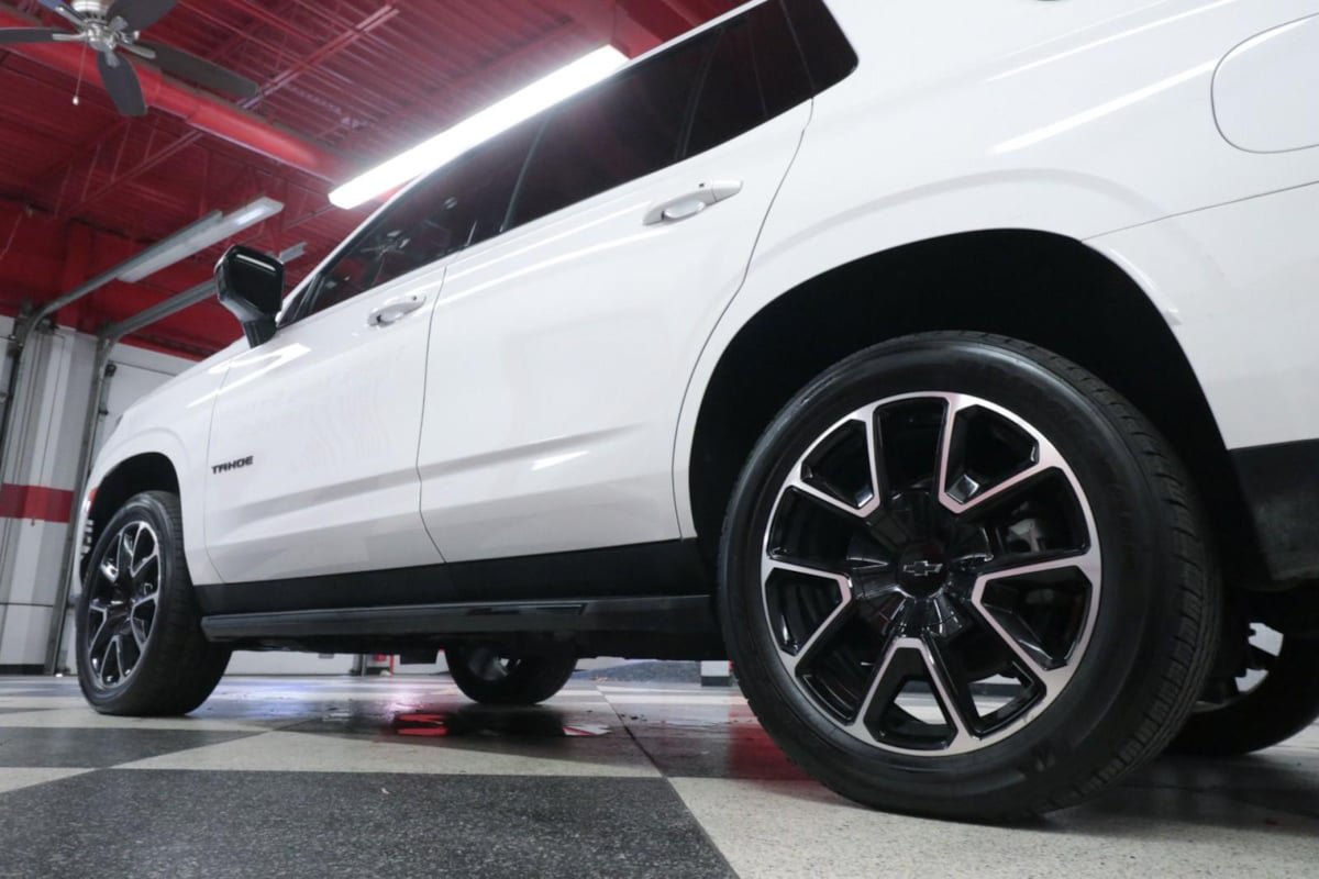 Used 2023 Chevrolet Tahoe RST AWD/4WD image 39