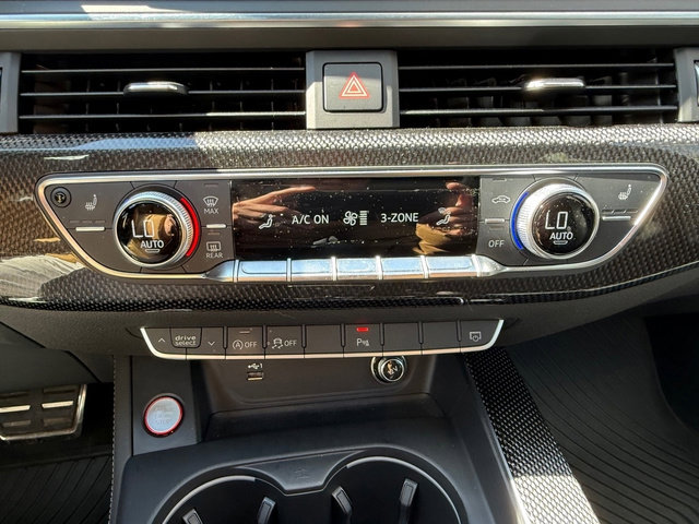 Used 2019 Audi S4 Premium Plus w/ Premium Plus Package image 25