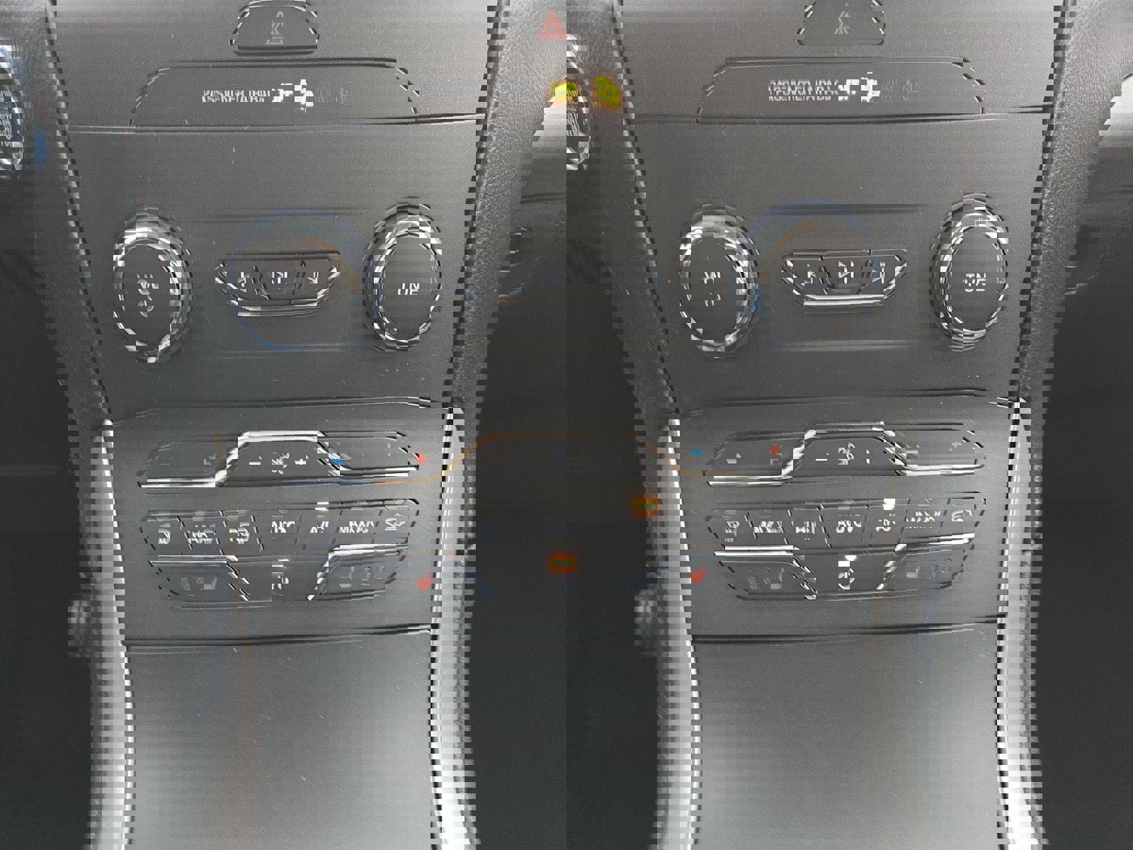 Certified 2020 Ford Edge SEL w/ Convenience Package image 19