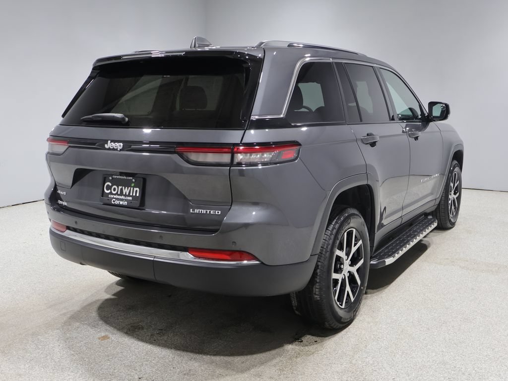 Certified 2024 Jeep Grand Cherokee Limited AWD/4WD image 3