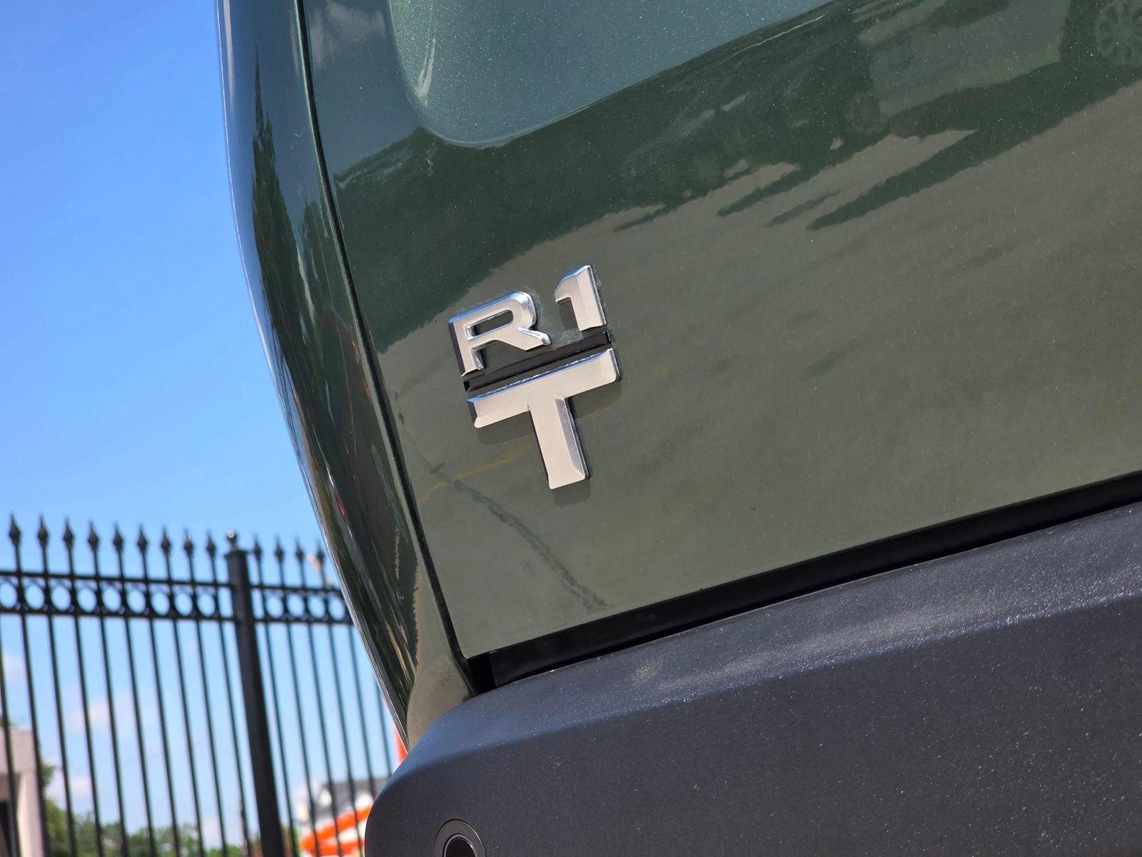 Used 2024 Rivian R1T Adventure AWD/4WD image 39