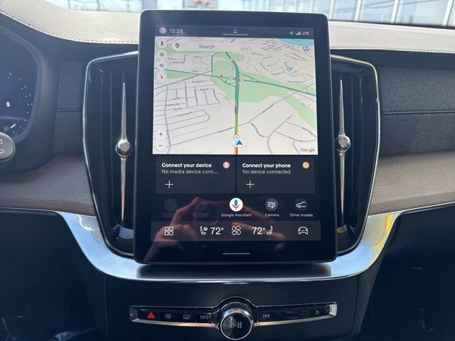 Certified 2025 Volvo XC90 B5 Plus image 24