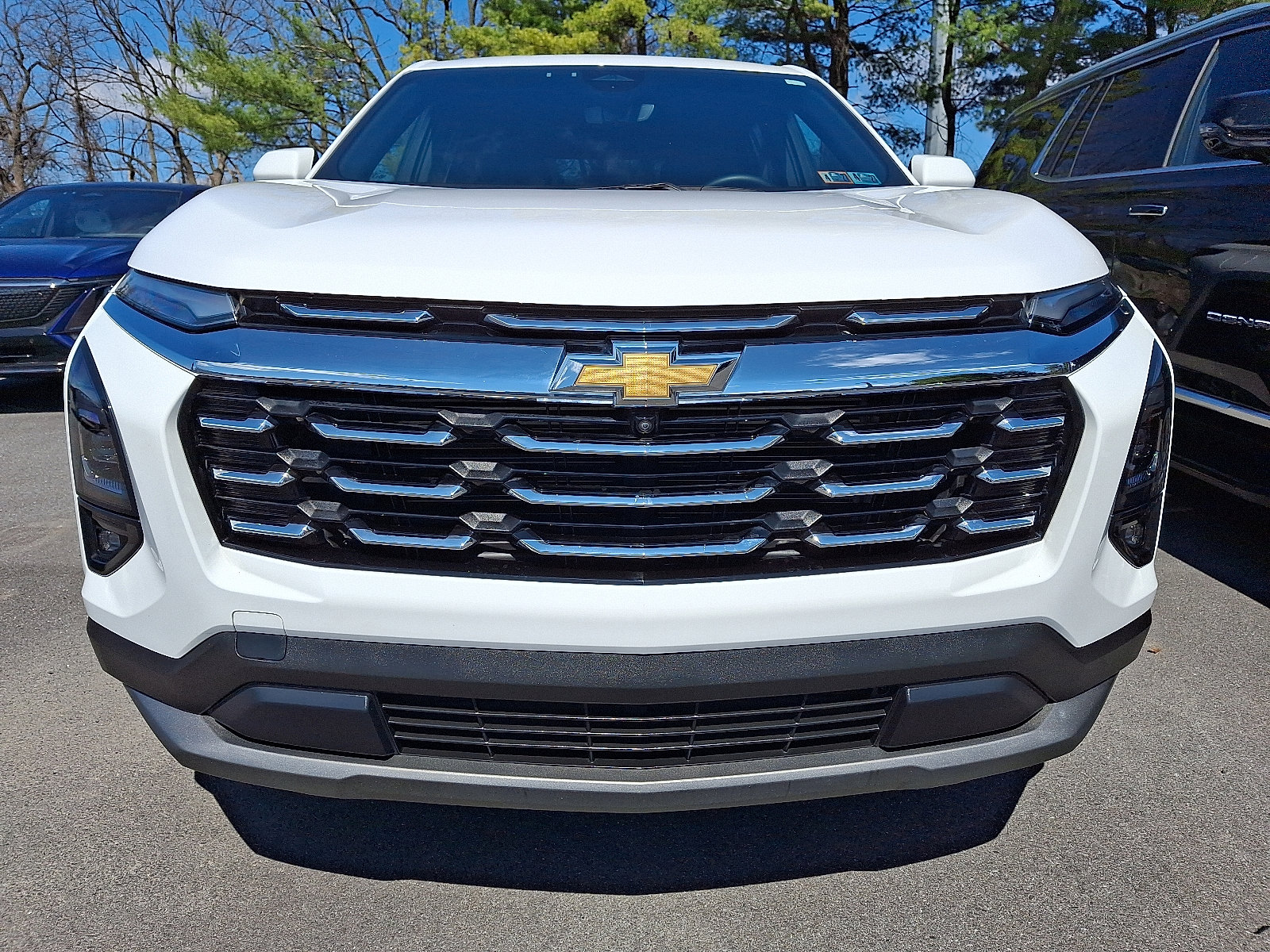 Certified 2026 Chevrolet Equinox LT w/ Convenience Package II image 2