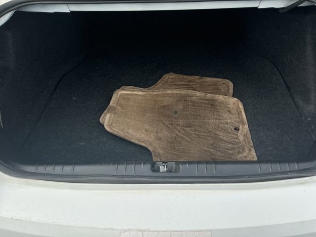 Used 2011 Chevrolet Impala LT w/ Luxury Edition Package image 22