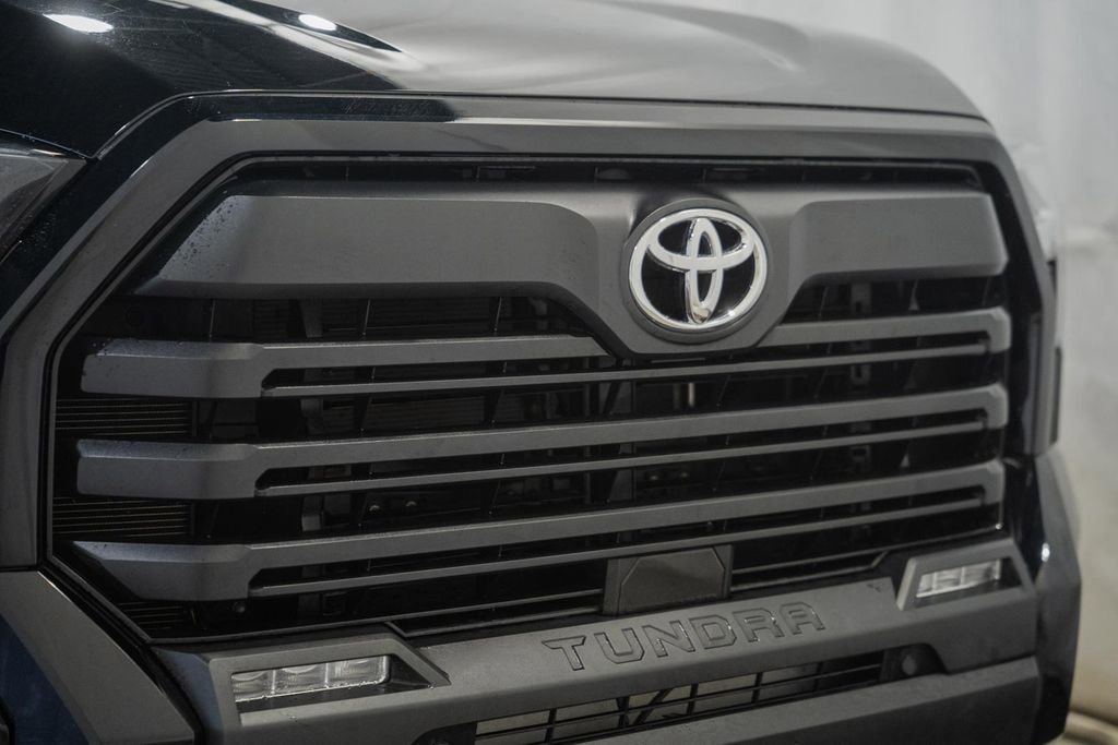 Used 2023 Toyota Tundra SR5 w/ SR5 Premium Package AWD/4WD image 10