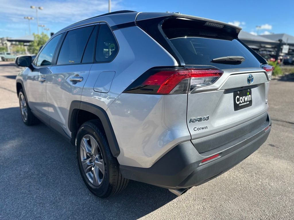 Used 2024 Toyota RAV4 XLE image 7