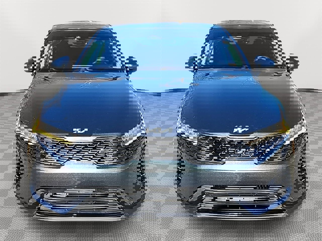 Used 2023 Kia K5 LXS image 2