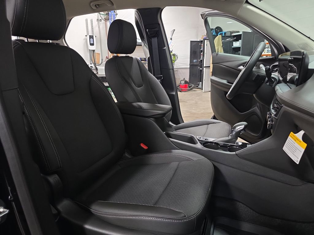 New 2026 Buick Encore GX Preferred image 10