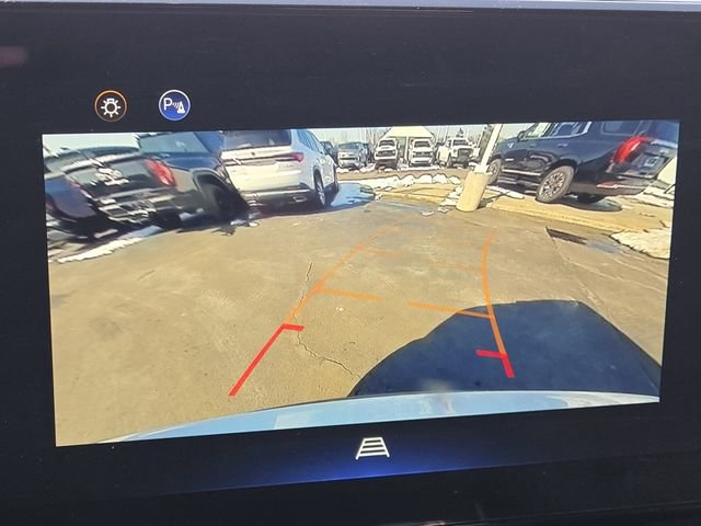 Used 2025 Chevrolet Equinox LT image 4