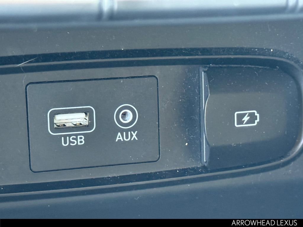Used 2019 Hyundai Santa Fe SEL FWD image 22