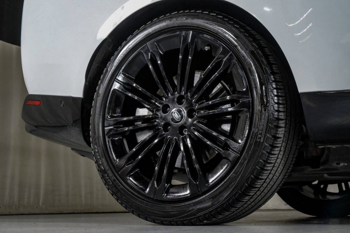 Used 2024 Land Rover Range Rover SE image 46