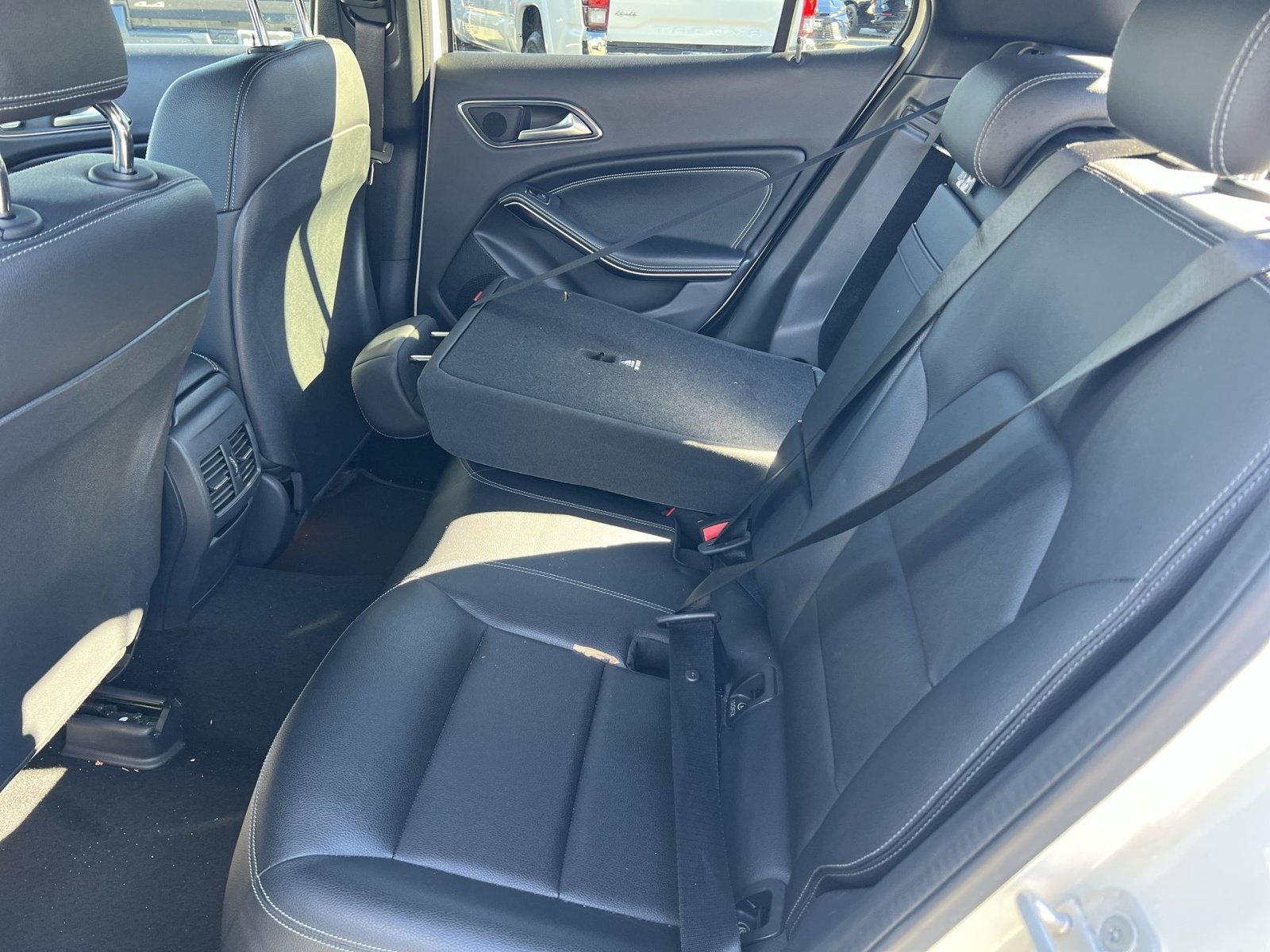 Used 2018 Mercedes-Benz GLA 250 image 25