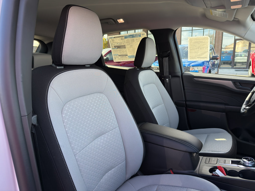 New 2026 Ford Escape Active w/ Cold Weather Package image 31