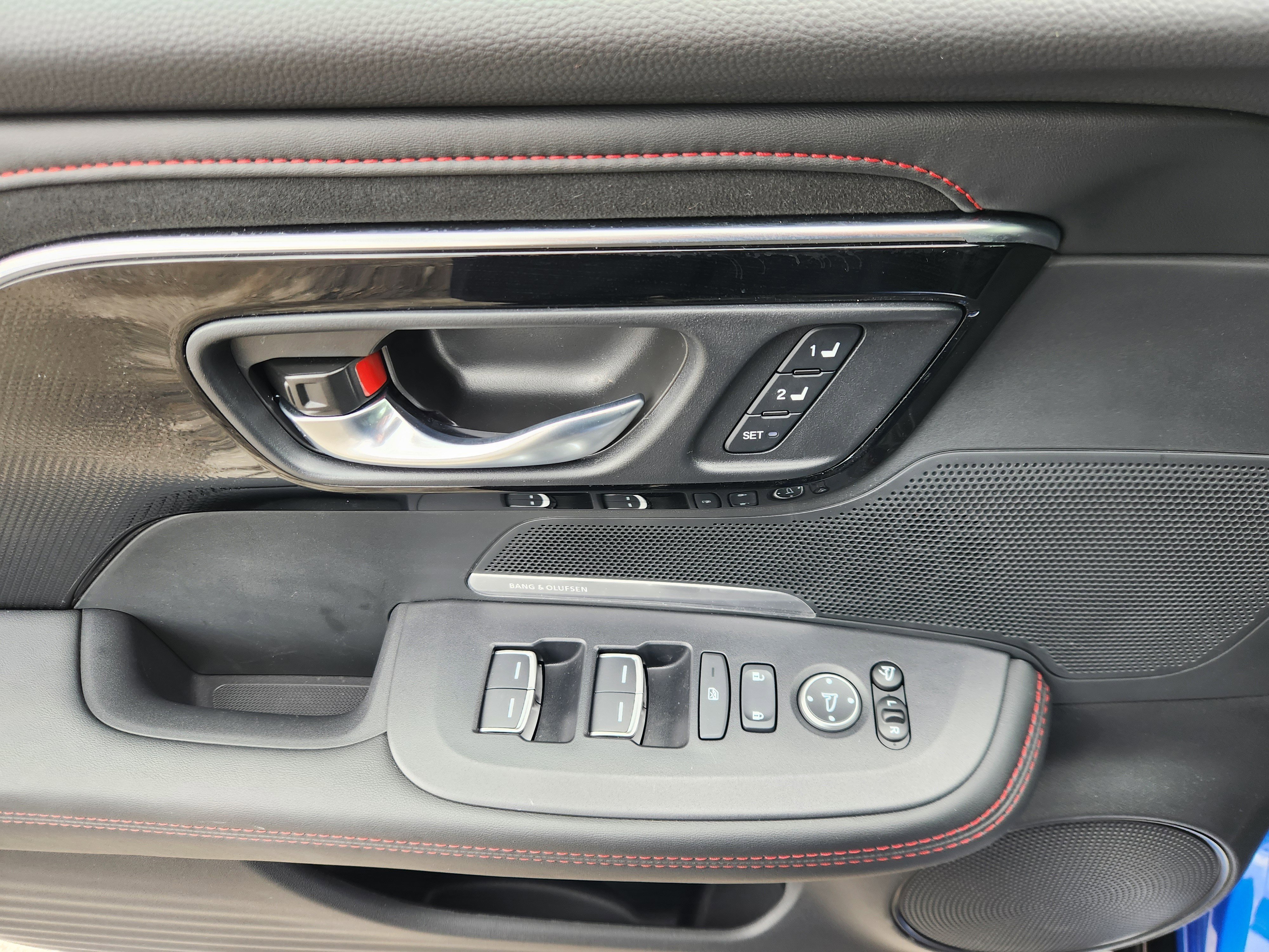 Certified 2025 Acura ADX A-Spec image 17