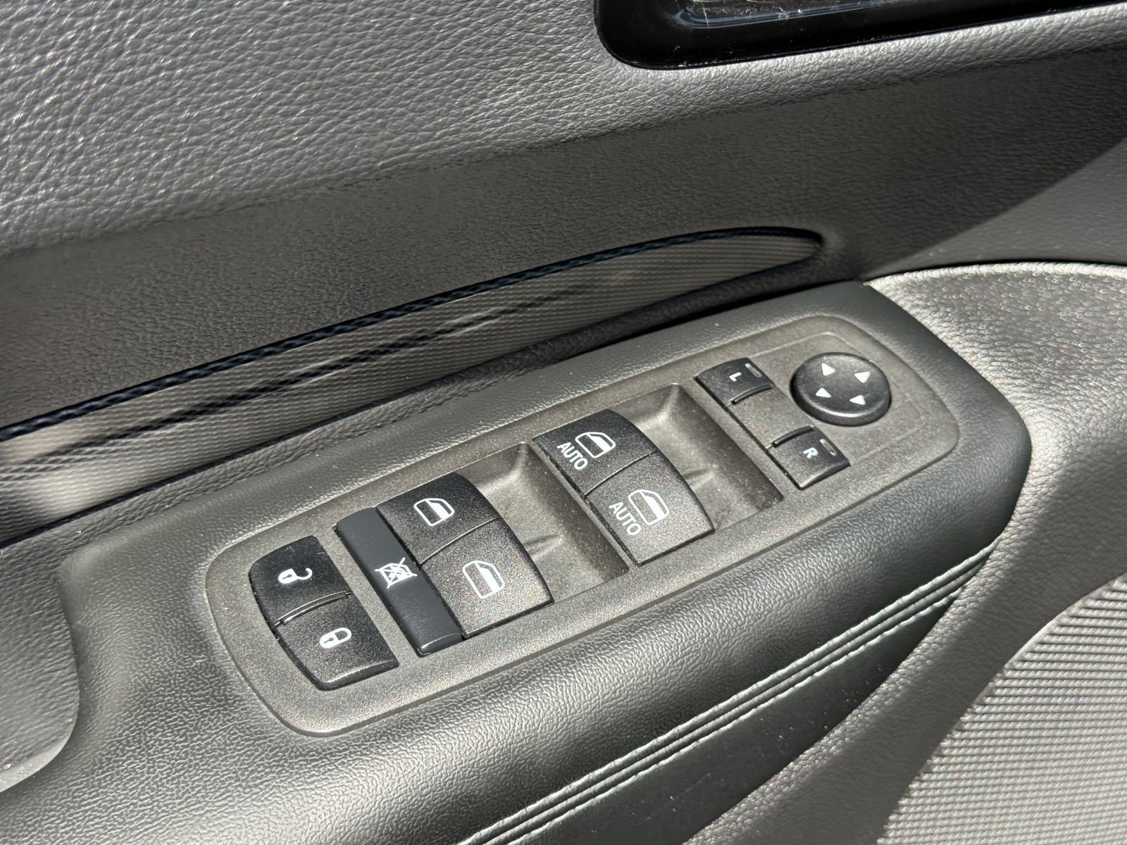Used 2022 Dodge Durango GT AWD/4WD image 21