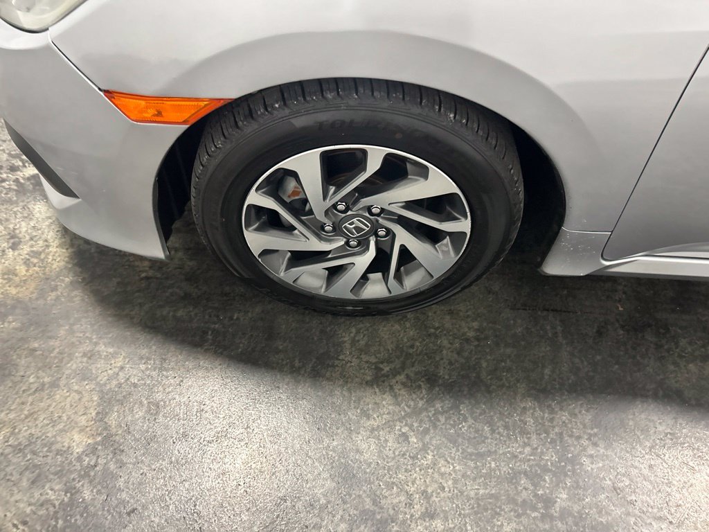 Used 2017 Honda Civic EX image 8