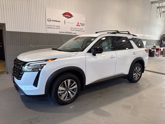 New 2026 Nissan Pathfinder SL AWD/4WD image 6