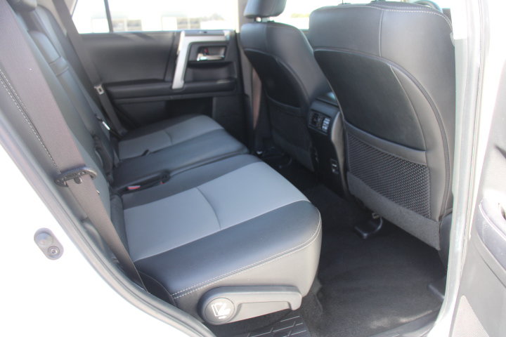 Certified 2019 Toyota 4Runner SR5 Premium AWD/4WD image 20